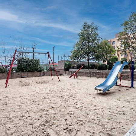 Apartamento Wanda Ifema Con Parking Y Piscina Madrid Kültér fotó