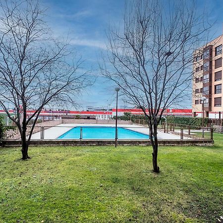 Apartamento Wanda Ifema Con Parking Y Piscina Madrid Kültér fotó