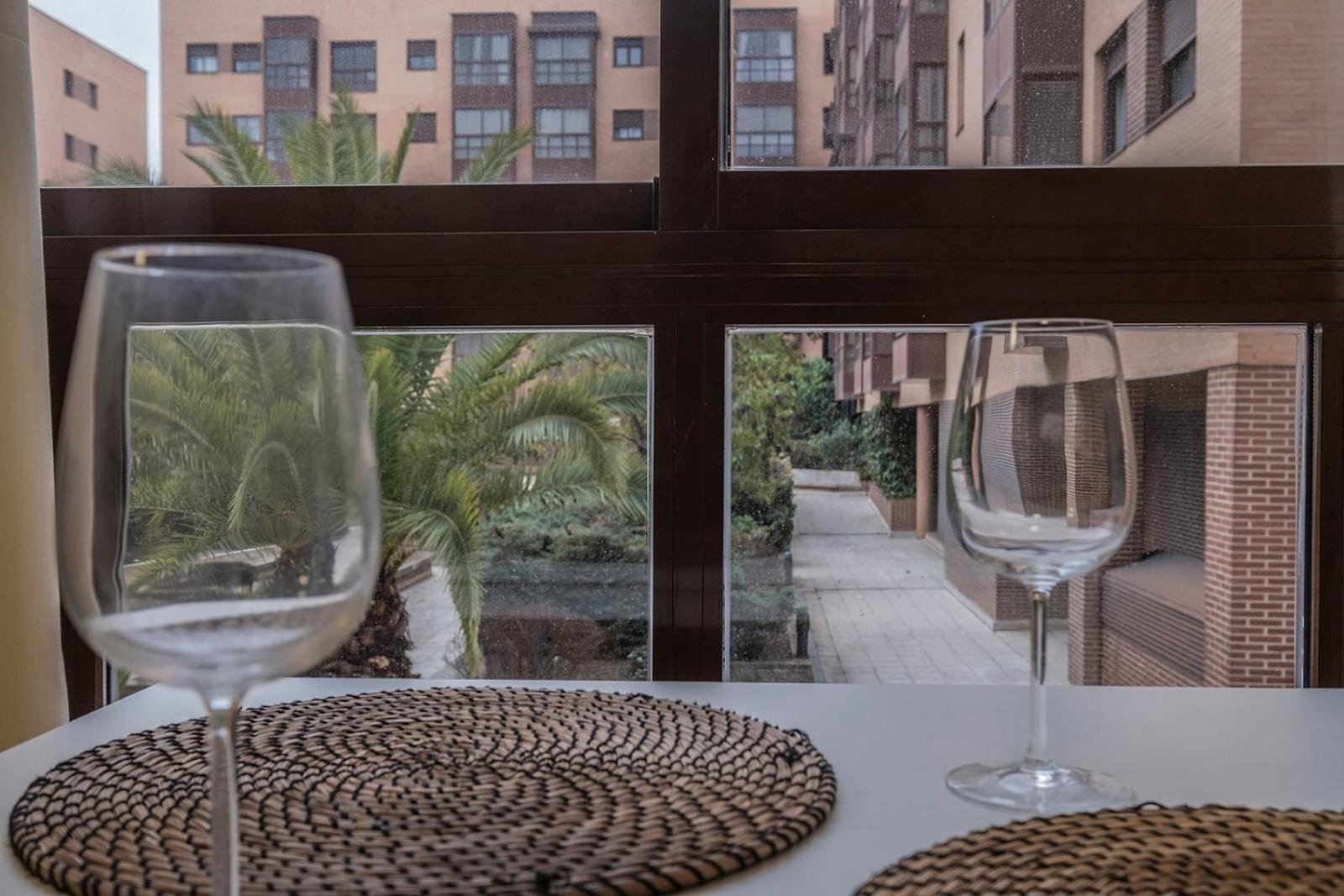 Apartamento Wanda Ifema Con Parking Y Piscina Madrid Kültér fotó
