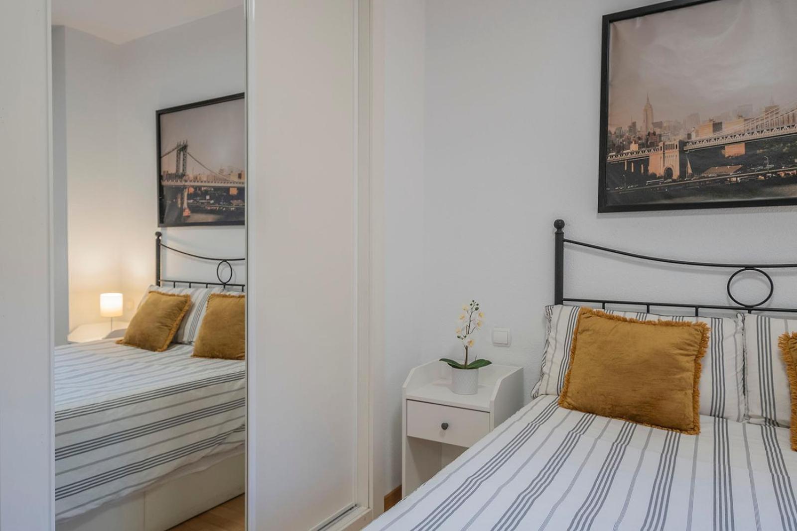 Apartamento Wanda Ifema Con Parking Y Piscina Madrid Kültér fotó
